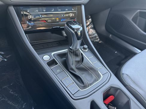 New 2026 Volkswagen Jetta SE image 21