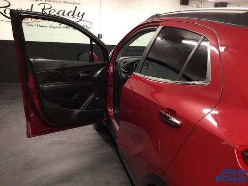 Used 2017 Buick Encore Premium image 20