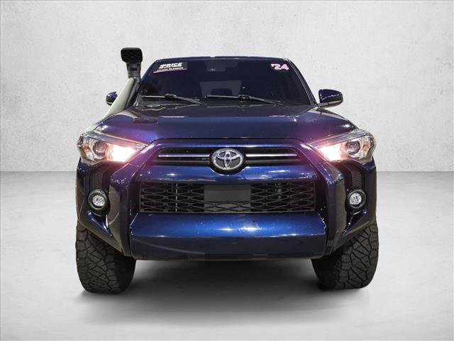 Used 2024 Toyota 4Runner SR5 AWD/4WD image 2