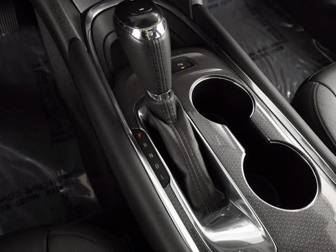 Used 2019 Chevrolet Malibu LT w/ LT Plus Package image 22