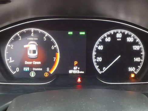 Used 2018 Honda Accord Sport image 19