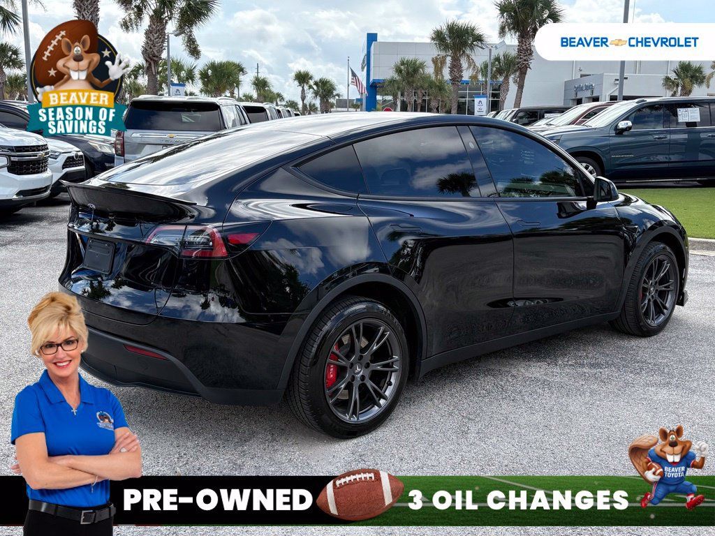 Used 2025 Tesla Model Y Long Range RWD image 7