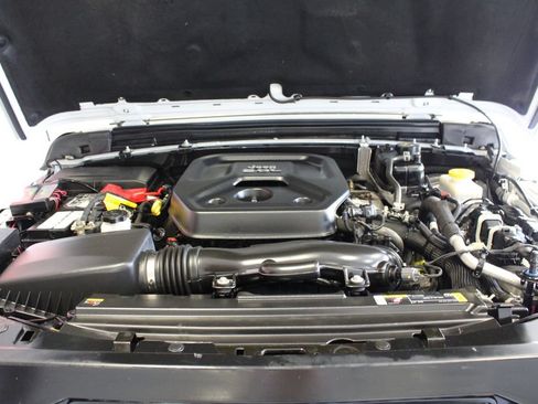 Used 2022 Jeep Wrangler Unlimited Sport w/ Sun And Sound Package AWD/4WD image 56
