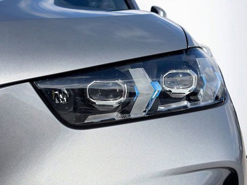 Certified 2025 BMW X5 xDrive40i image 10