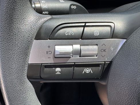 Used 2025 Hyundai Tucson SEL image 24