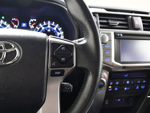 Used 2016 Toyota 4Runner Limited image 29