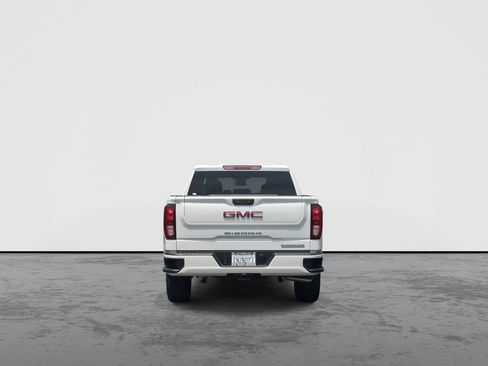 Certified 2026 GMC Sierra 1500 Elevation AWD/4WD image 7