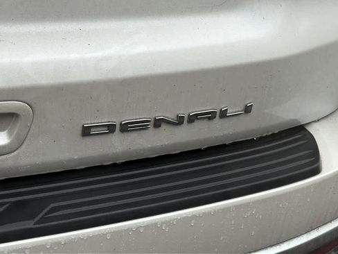 Certified 2024 GMC Yukon XL Denali w/ Denali Reserve Package image 20