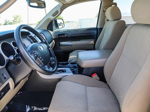 Used 2013 Toyota Tundra 2WD CrewMax w/ Tow Pkg image 17