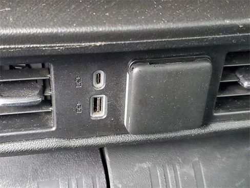 Certified 2023 GMC Sierra 1500 Elevation image 11