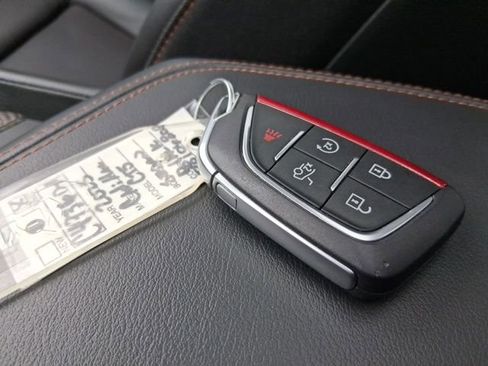 Used 2025 Cadillac CT5 Sport RWD image 31
