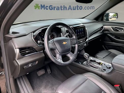 Used 2023 Chevrolet Traverse LT w/ LT Premium Package AWD/4WD image 21