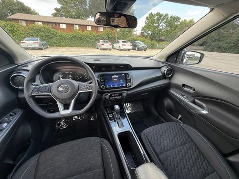 Used 2021 Nissan Kicks SV FWD image 15