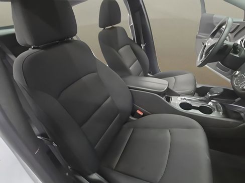 Used 2024 Chevrolet Malibu LT FWD image 18