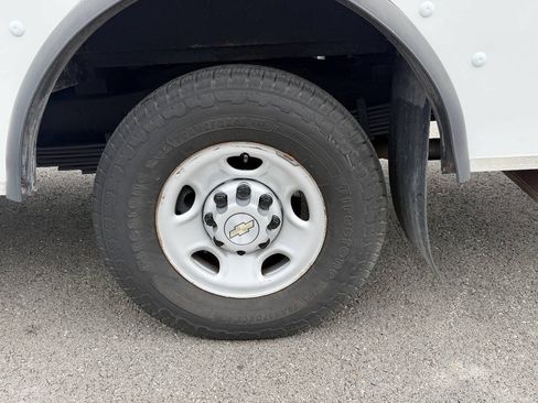 Used 2022 Chevrolet Express 3500 w/ Power Convenience Package RWD image 48