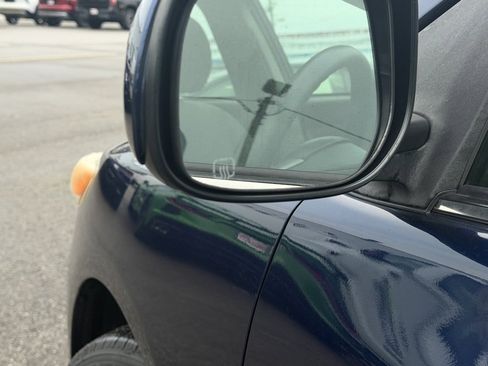 Used 2013 Toyota Corolla image 28