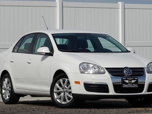Used 2010 Volkswagen Jetta Limited Edition FWD image 32