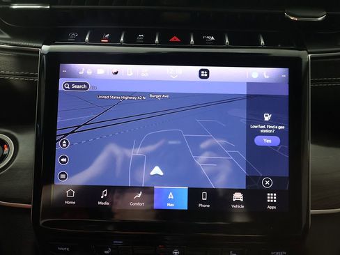 Used 2023 Jeep Grand Cherokee Limited AWD/4WD image 43