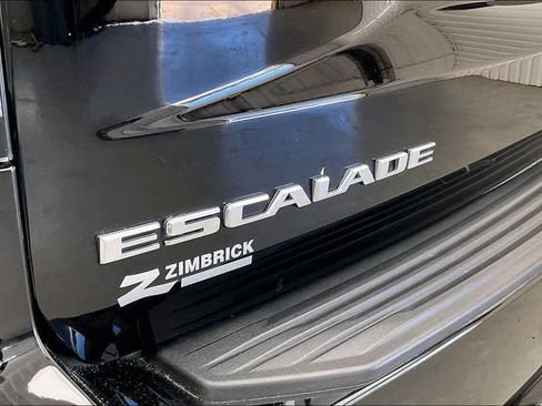 Used 2023 Cadillac Escalade Sport Platinum AWD/4WD image 9