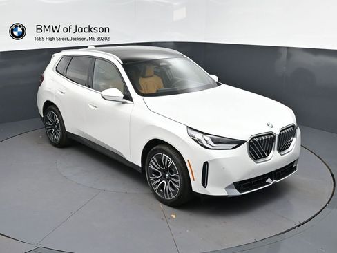 New 2026 BMW X3 xDrive30 w/ Premium Package AWD/4WD image 1