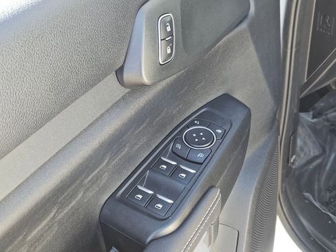 Used 2024 Ford Ranger XLT w/ Technology Package image 11