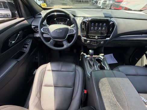 Certified 2023 Chevrolet Traverse RS w/ LPO, Floor Liner Package AWD/4WD image 14