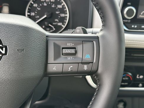 New 2026 Nissan Rogue SV image 28