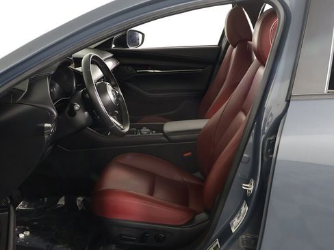 Used 2024 MAZDA MAZDA3 s image 25