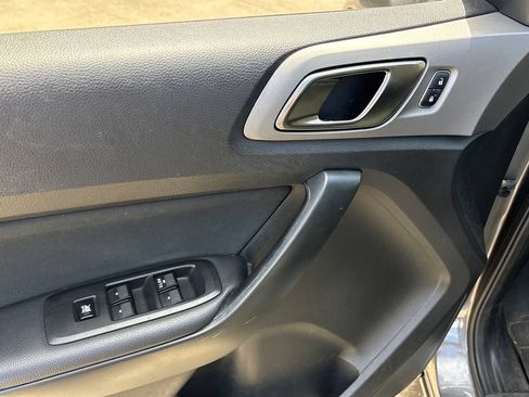 Used 2022 Ford Ranger XLT w/ Equipment Group 301A Mid AWD/4WD image 17