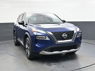 Used 2021 Nissan Rogue Platinum video 2