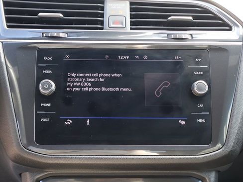 Used 2023 Volkswagen Tiguan SE R-Line image 50