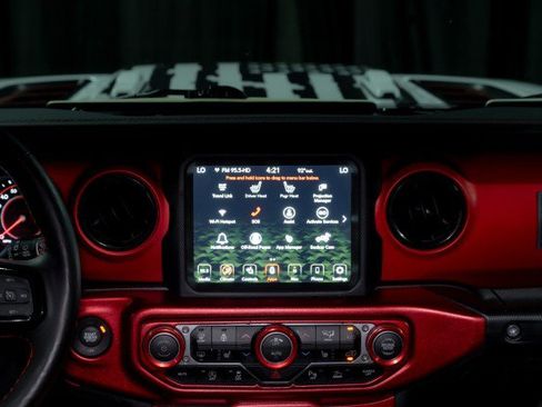 Used 2021 Jeep Wrangler Unlimited Rubicon AWD/4WD image 15
