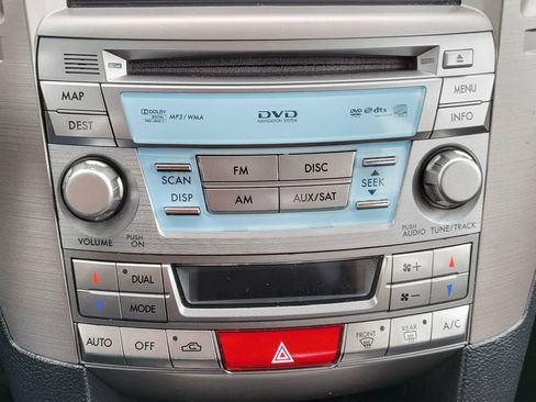 Used 2012 Subaru Legacy 3.6R Limited image 29