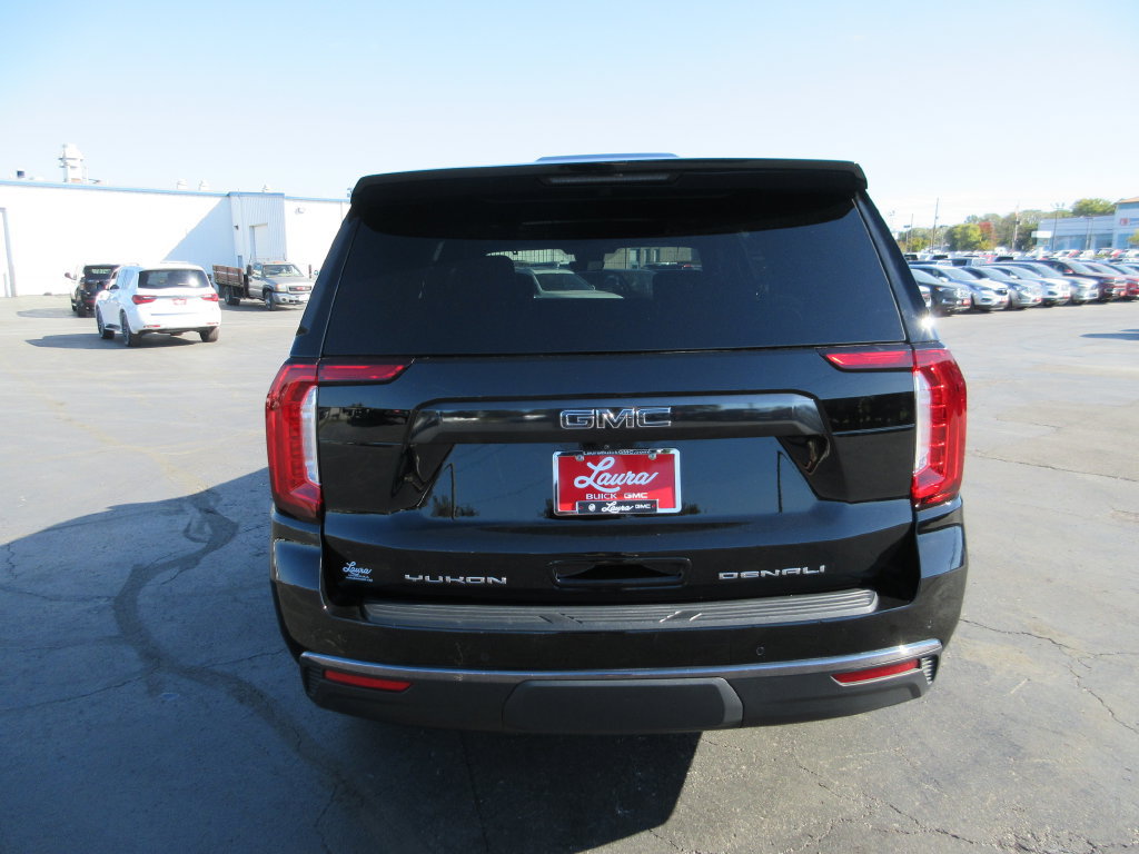 Certified 2024 GMC Yukon Denali Ultimate AWD/4WD image 7