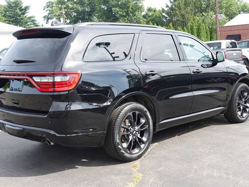 Used 2025 Dodge Durango R/T w/ Blacktop Package AWD/4WD image 3