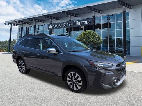 Used 2025 Subaru Outback Touring XT w/ Popular Package #2 AWD/4WD image 2