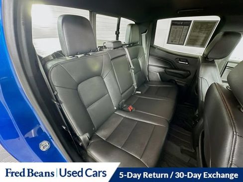 Used 2023 Chevrolet Colorado LT w/ LT Convenience Package III AWD/4WD image 32