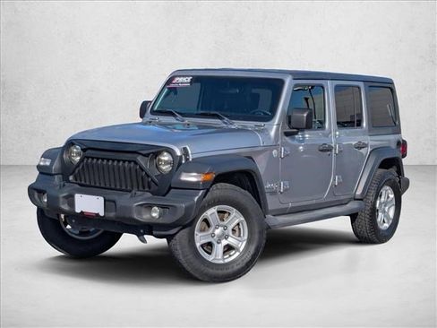 Used 2018 Jeep Wrangler Unlimited Sport S AWD/4WD image 1