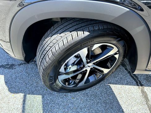 New 2026 Chevrolet Trax RS w/ Sunroof Package image 23
