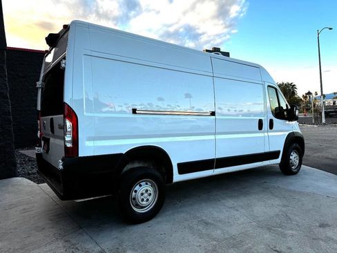 Used 2023 RAM ProMaster 2500 image 14