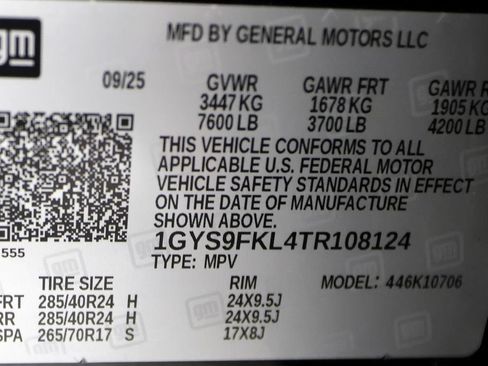 Used 2026 Cadillac Escalade Sport w/ LPO, ONYX Package AWD/4WD image 48