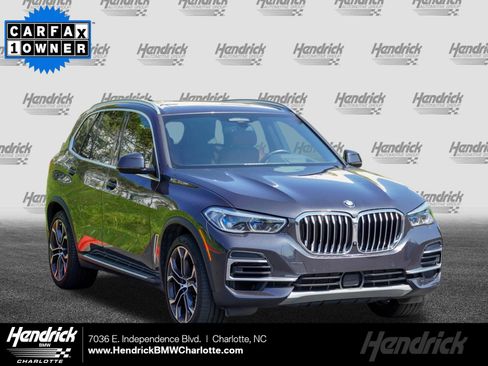 Used 2022 BMW X5 xDrive40i w/ Executive Package AWD/4WD image 1