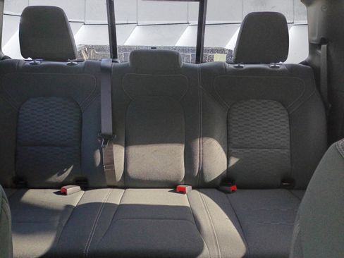 New 2026 RAM 1500 Express image 14