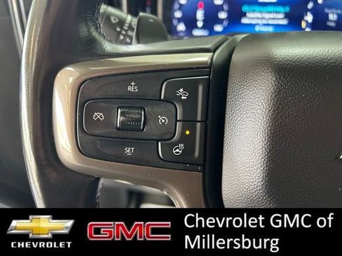 Used 2022 Chevrolet Silverado 1500 High Country w/ Technology Package AWD/4WD image 20