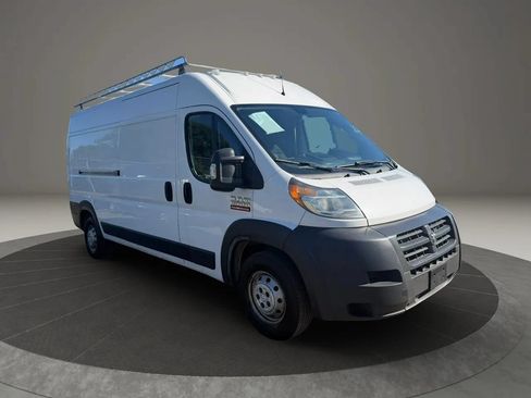 Used 2018 RAM ProMaster 2500 FWD image 3