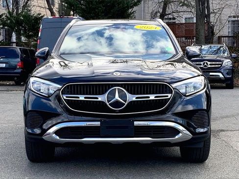 Certified 2024 Mercedes-Benz GLC 300 GLC 300 image 2