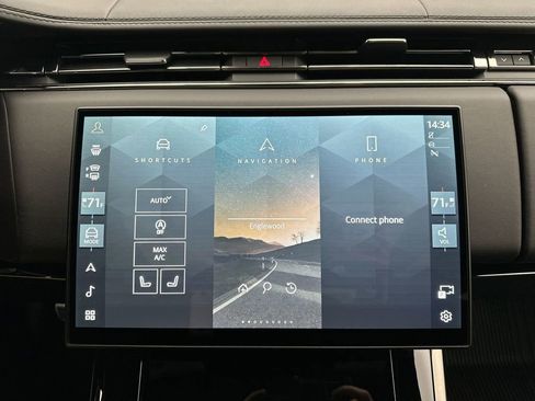 New 2026 Land Rover Range Rover Sport SV image 26