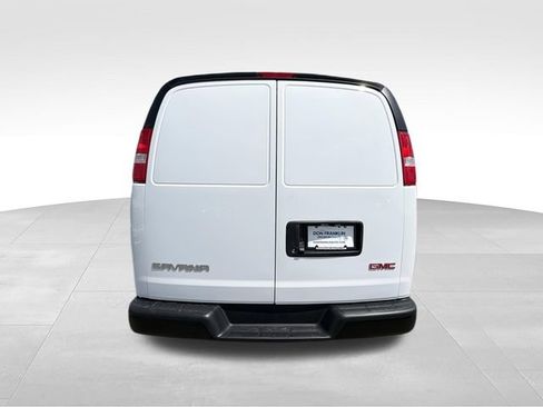 New 2026 GMC Savana 2500 w/ Driver Convenience Package RWD image 7