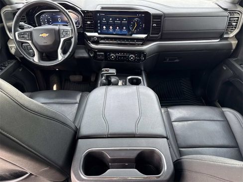 Used 2023 Chevrolet Silverado 1500 LTZ w/ LTZ Premium Package image 23
