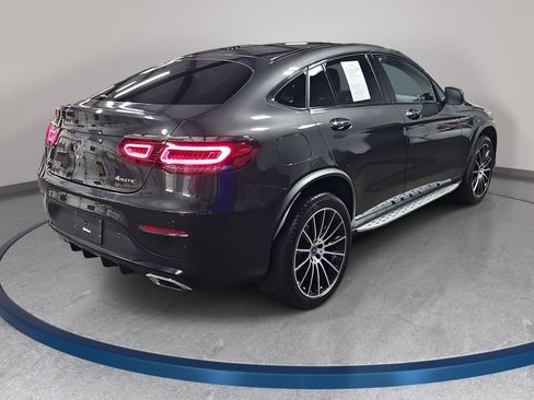Used 2023 Mercedes-Benz GLC 300 4MATIC Coupe image 6